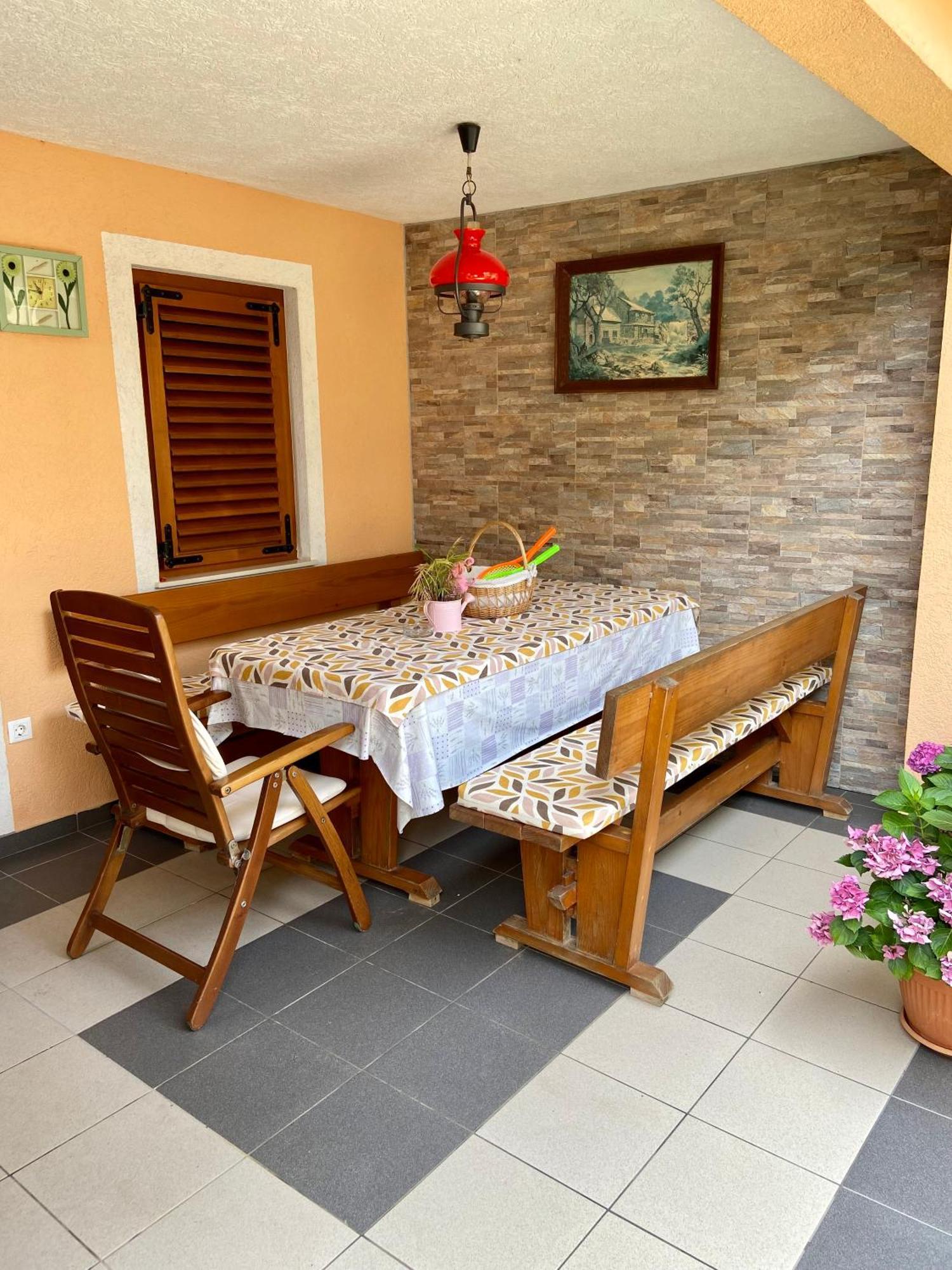 Apartments Leila مالي لوشينغْ المظهر الخارجي الصورة