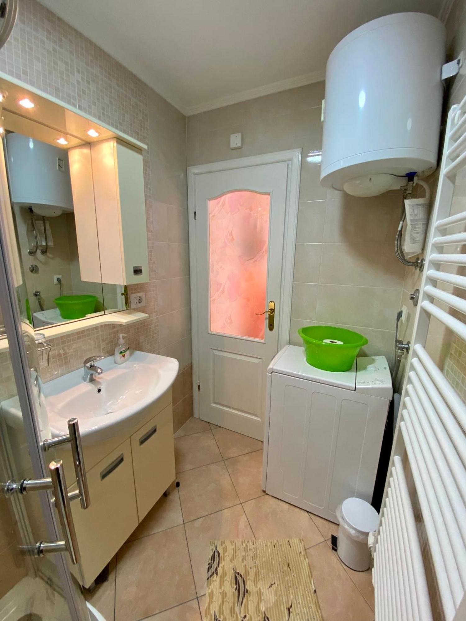 Apartments Leila مالي لوشينغْ المظهر الخارجي الصورة