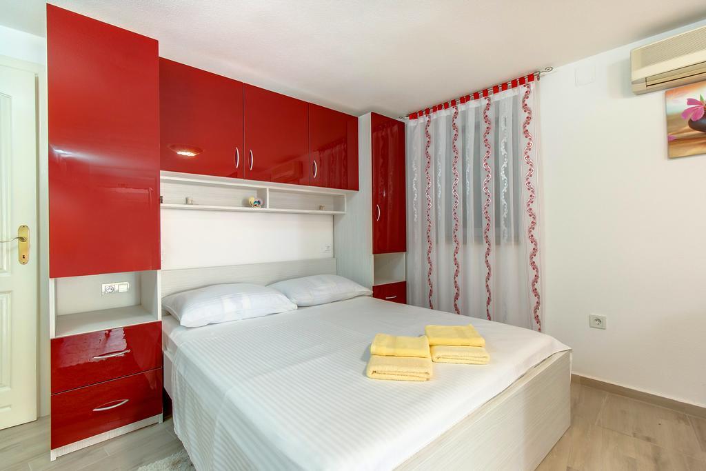 Apartments Leila مالي لوشينغْ المظهر الخارجي الصورة